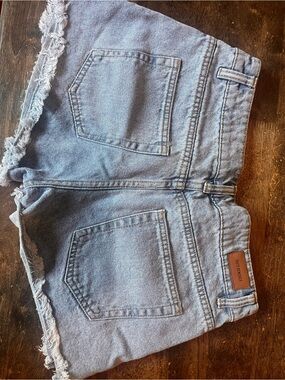 Light Wash Denim Frayed Hem Women's Jean Shorts